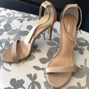 Express Heels